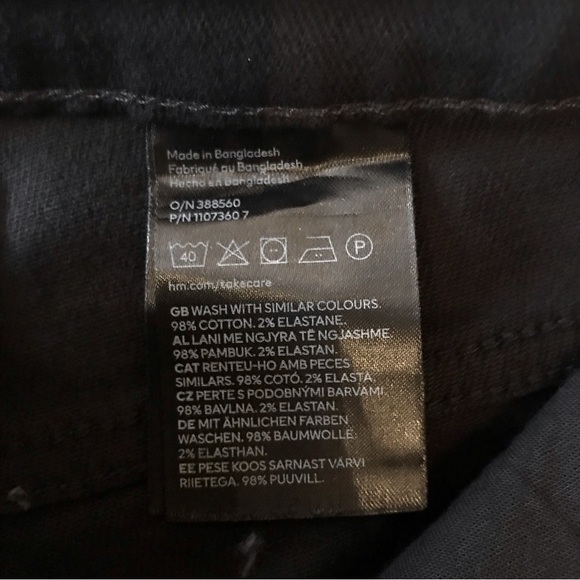 H&M Divided High Rise Wide Leg Black Jeans NWT - Picture 14 of 16